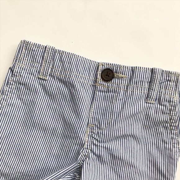 Carter’s blue pinstripe shorts EUC 6 months - Picture 2 of 5